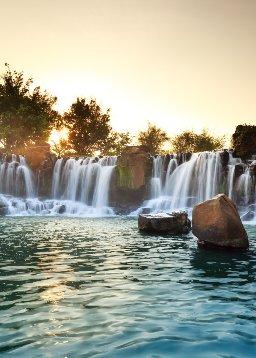 QuranBookk.com: Surah 108 - الكَوْثَر